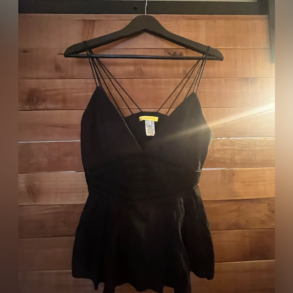 Catherine Malandrino Form fitting crochet black tank top